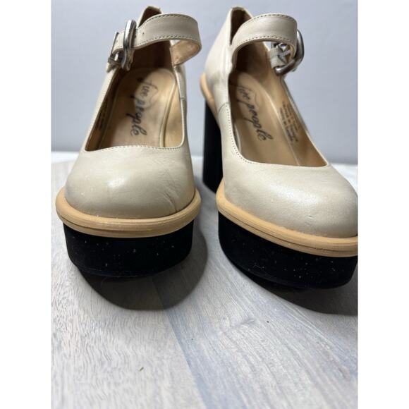 FREE PEOPLE 6.5 MAGGIE MJ PLATFORM IVORY LEATHER HEELS STRAP BUCKLE - Picture 10 of 11